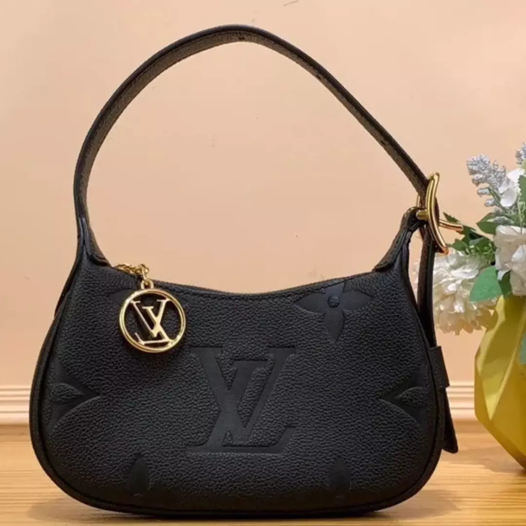 Louis Vuitton LV Moon Mini Bag Black Replica Hanbags 20.5x11x5cm