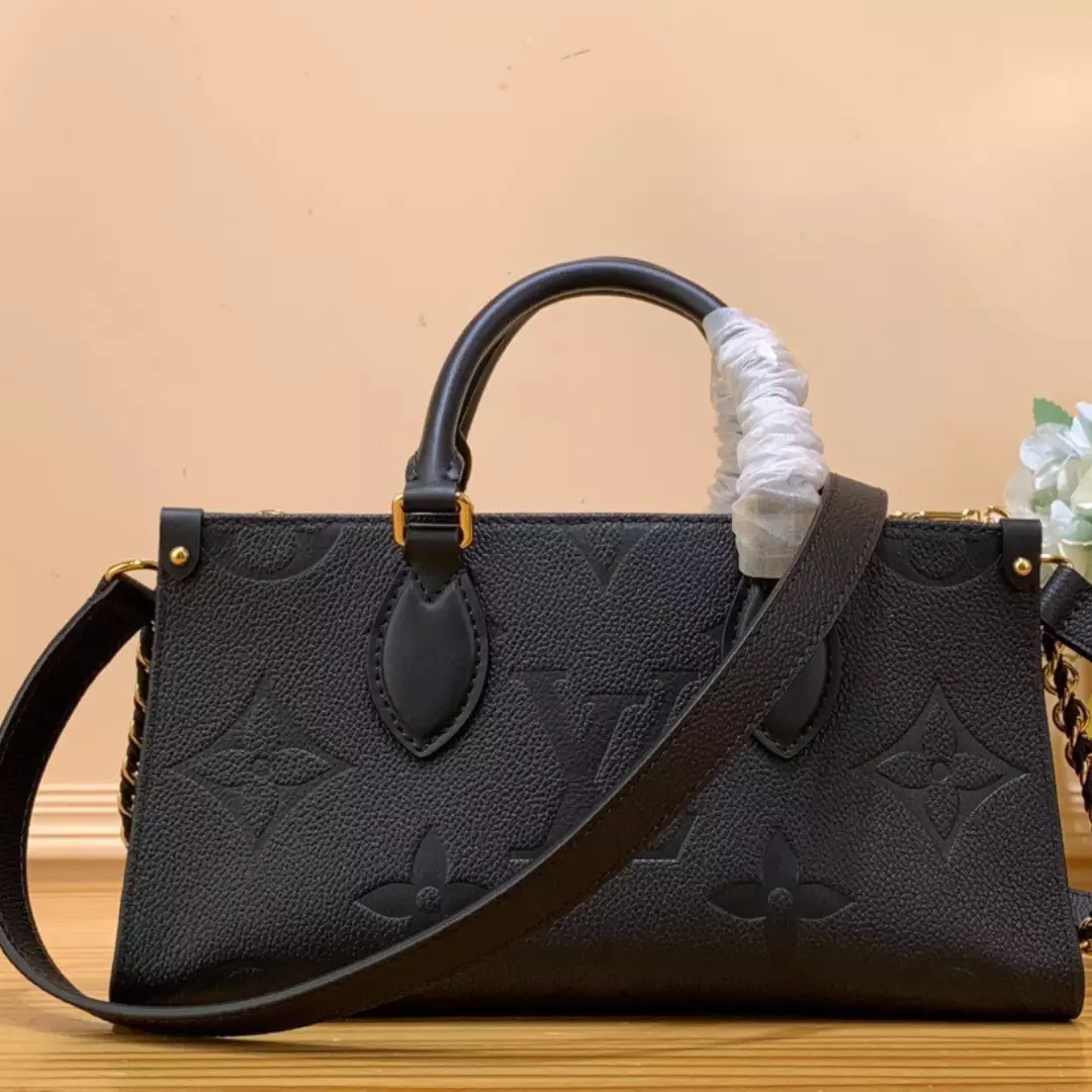 Louis Vuitton LV On The Go Mini Replica Black Handbags 25x13x10cm