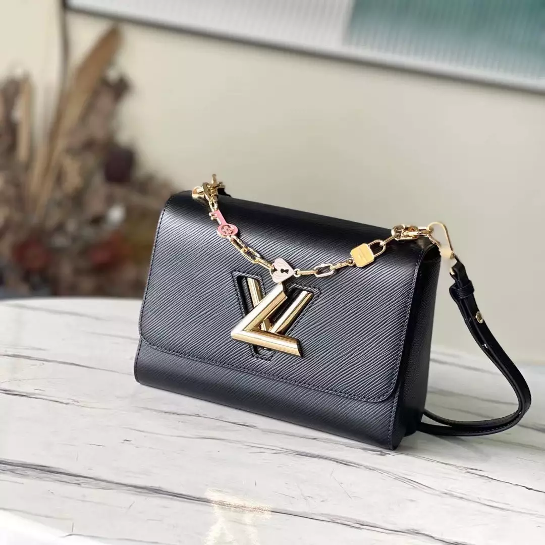 Louis Vuitton LV Twist Mini Like Auth Lock Gold Handbags 23x17x9.5cm