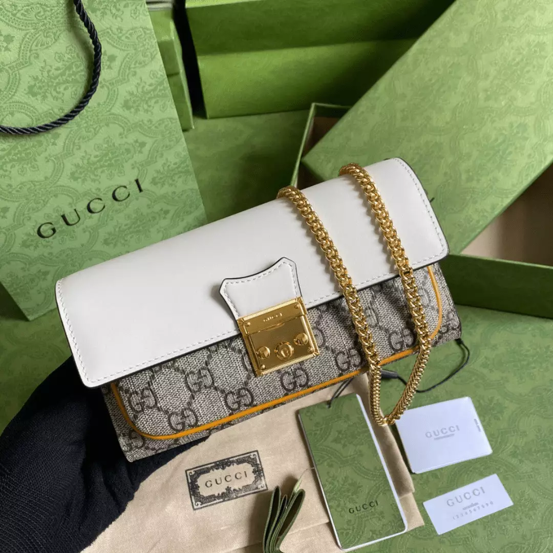 Gucci Clutch Women’s Crossbody Bag with High Quality Monogram Pattern 19x10cm