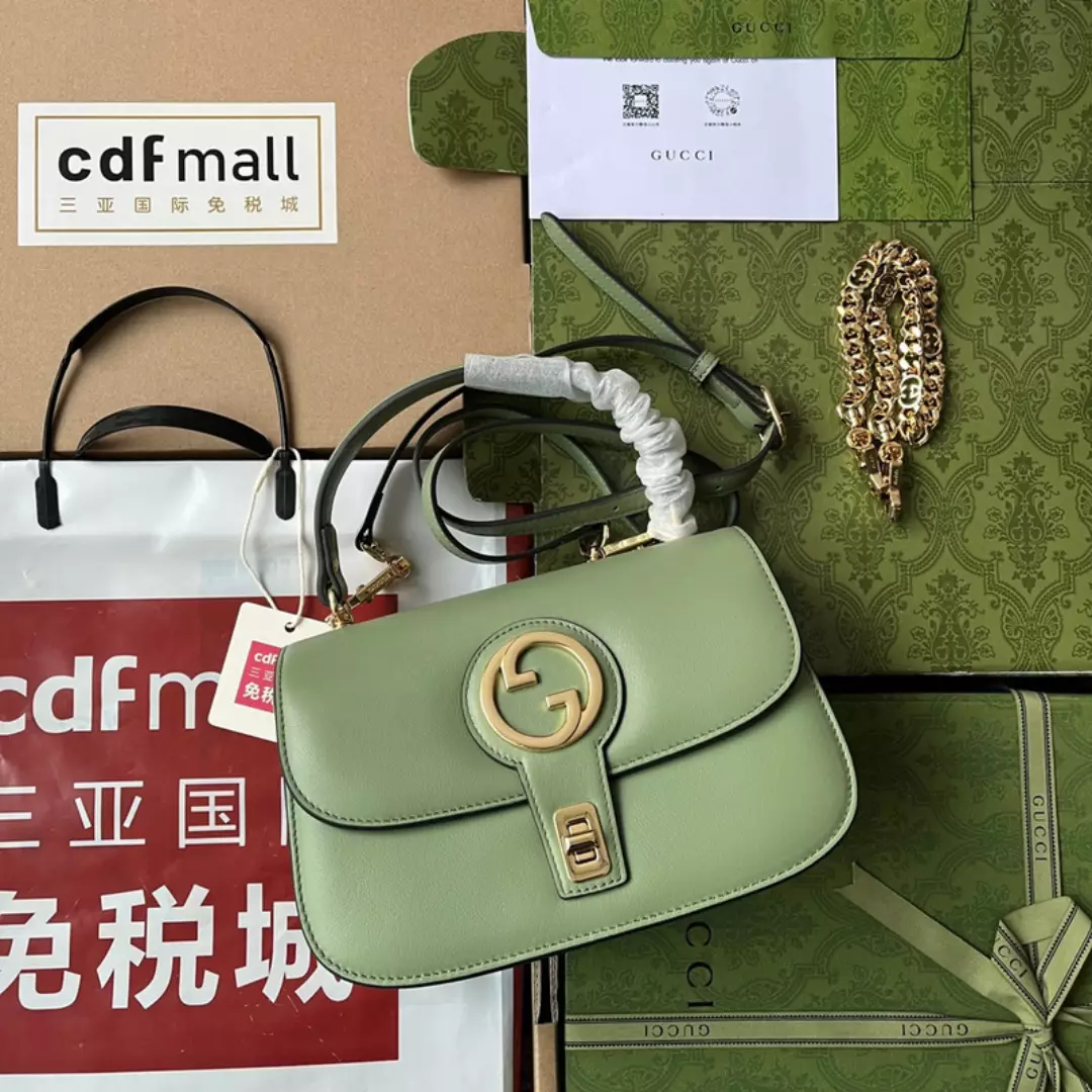 Gucci GG Blondie Shoulder Bag