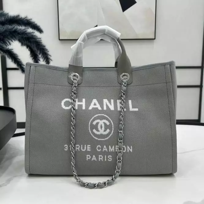 CHANEL CC DEAUVILLE LARGE 38 TOTE BAG IN GREY CANVAS WITH WHITE LOGO