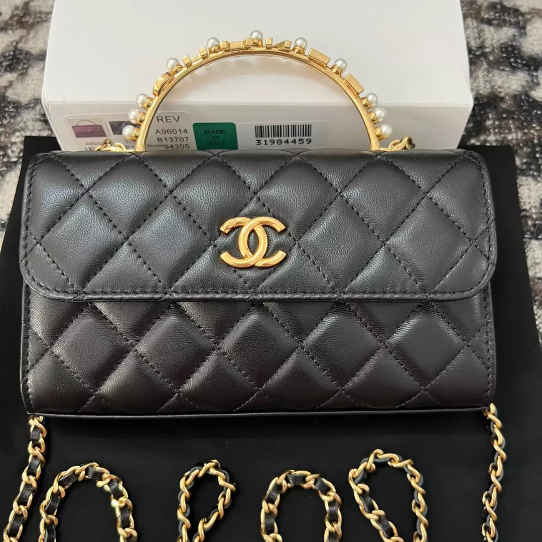 Chanel Woc Black Handbags Pearl Handle Plated Lock Gold 19cm