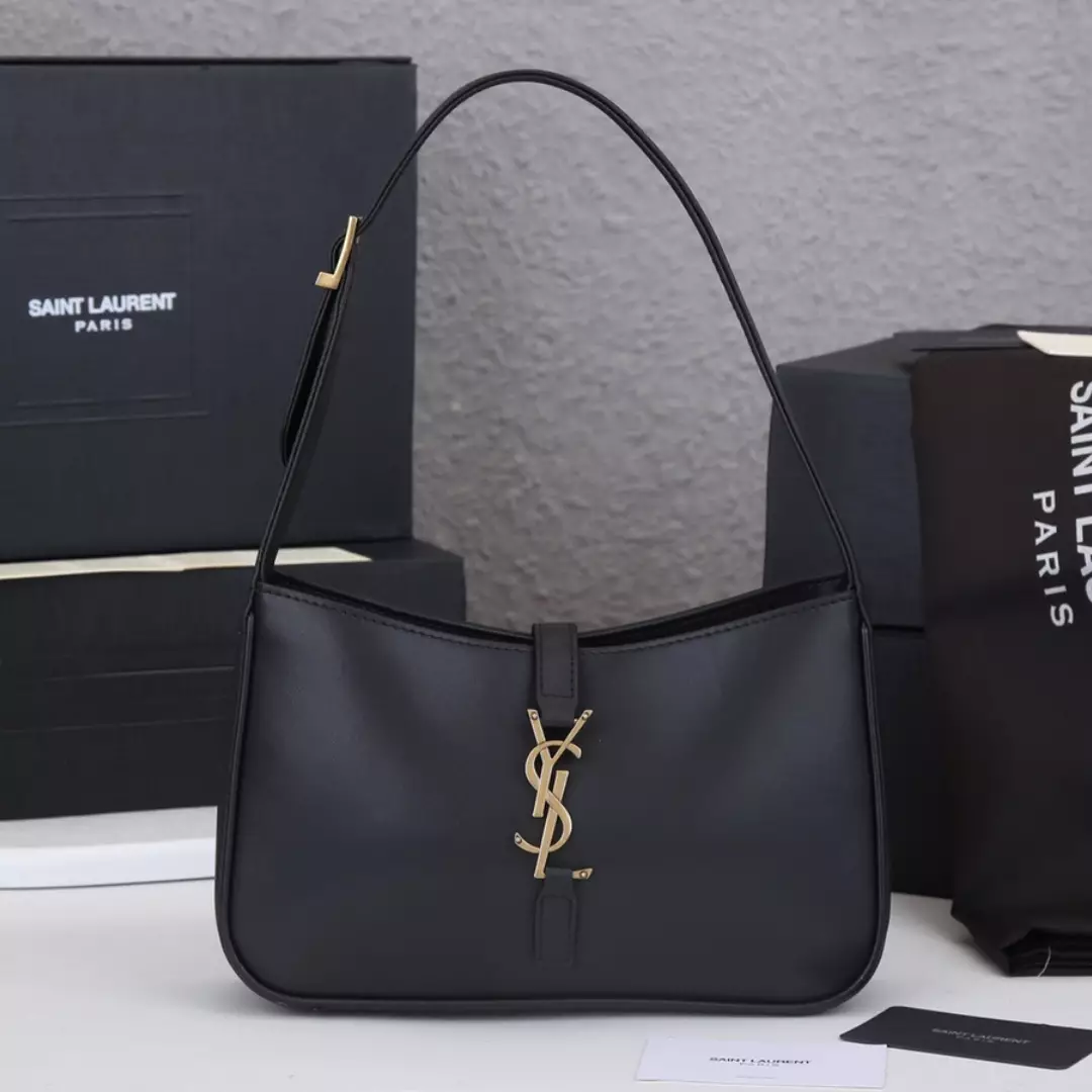Saint Laurent Smooth Calfskin Le 5 A 7 Mini Hobo Black